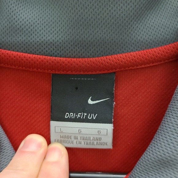 Nike Dri-Fit UV Mens Red Short Sleeve Collared Polyester Golf Polo Shirt Sz L - Picture 3 of 11